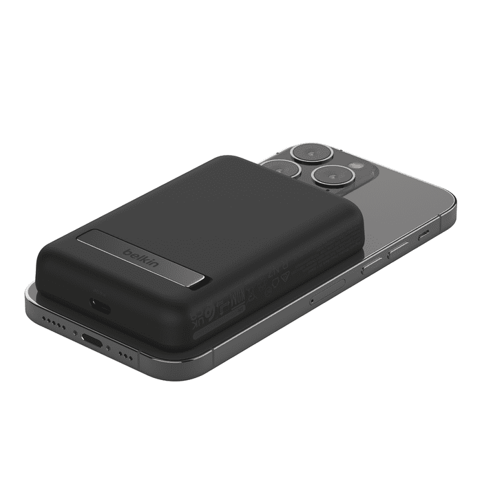 Belkin BoostCharge Magnetic Wireless Power Bank 5K + Stand - Black