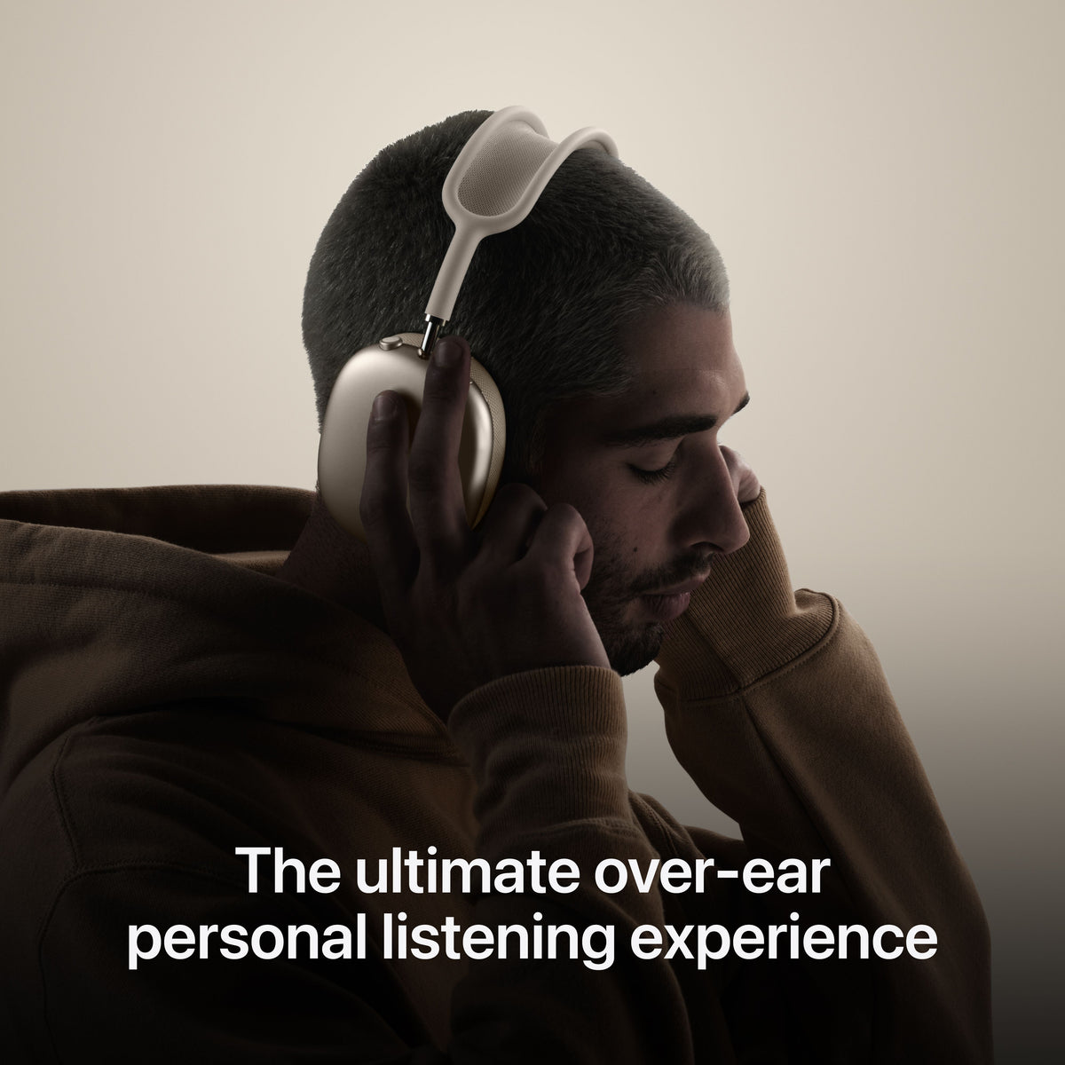 AirPods_Max_2024_Starlight_PDP_Image_Position_5__en-ME