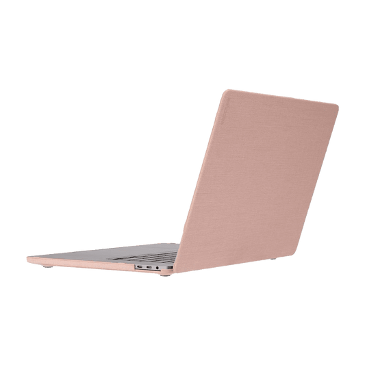 جراب Incase الصلب ذو الملمس الصوفي لجهاز MacBook Pro مقاس 16 بوصة - وردي فاتح