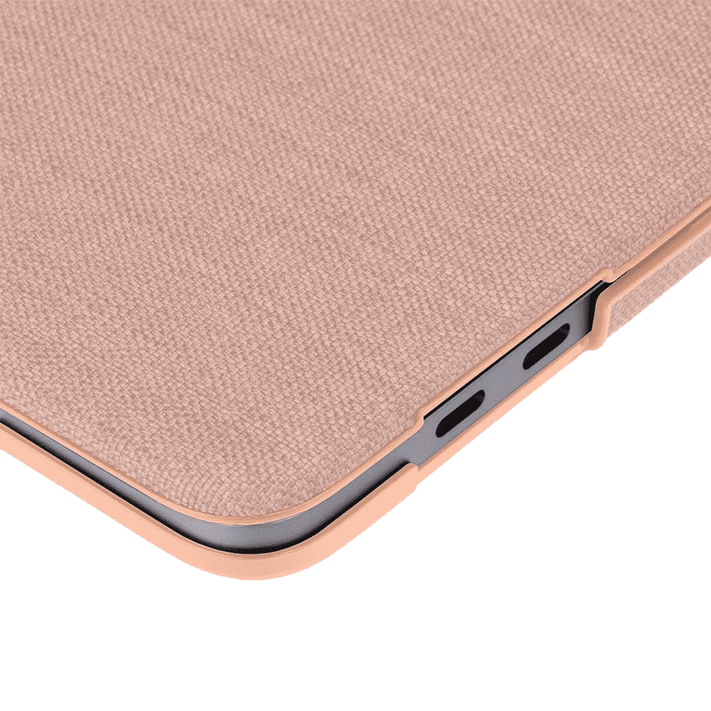 جراب Incase الصلب ذو الملمس الصوفي لجهاز MacBook Pro مقاس 16 بوصة - وردي فاتح