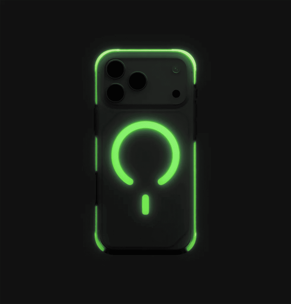 جراب UniQ Combat Active المضيء ثلاثي الطبقات متين للحماية لهاتف iPhone 17 Pro Max - شفاف/ليموني مضيء