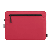 جراب Incase Compact بخامة Flight Nylon لأجهزة MacBook Pro مقاس 16 بوصة (2016-2024) - أحمر